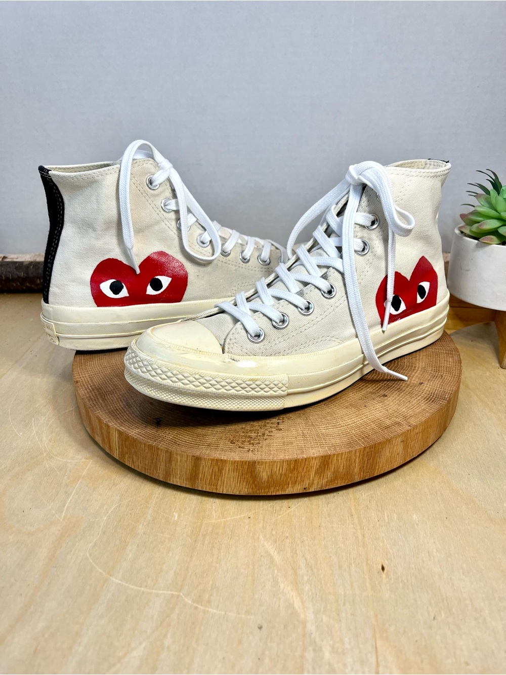 Comme des Garçons PLAY Converse Cream Canvas Size 9 Womens 7 Mens